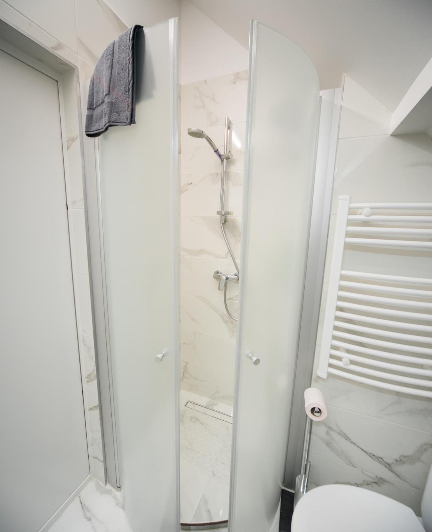 Petro Delux Apartments Kowno Zewnętrze zdjęcie